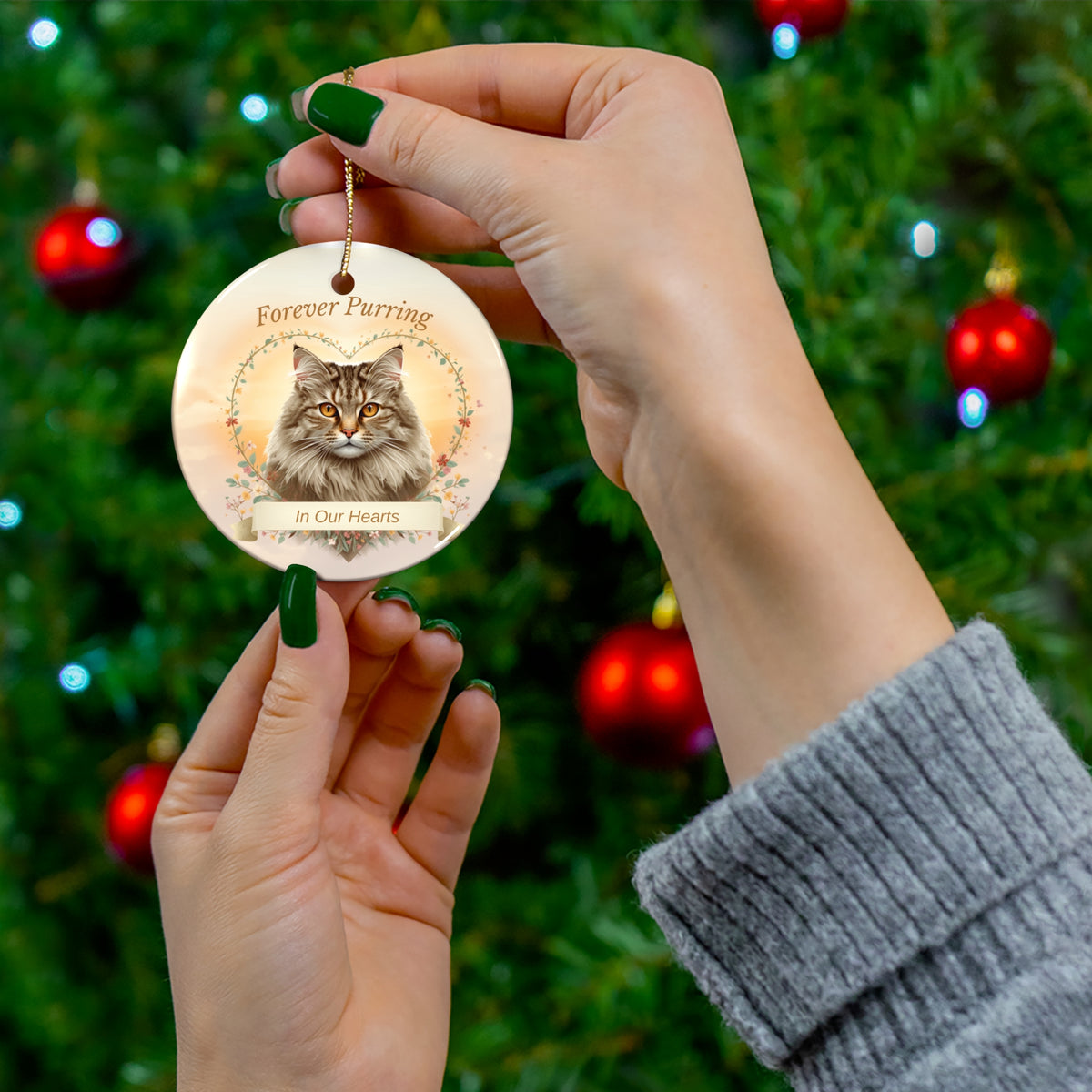 Maine Coon Suncatcher Ornament - Forever Purring in Our Hearts